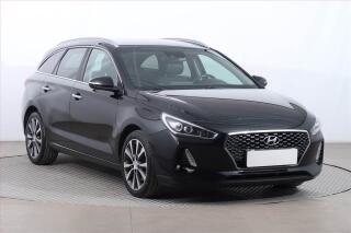 Hyundai i30 Style 1.4 T-GDI, Serv.kniha