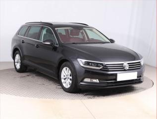 Volkswagen Passat Elegance 1.6 TDI, Serv.kniha