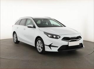 Kia Ceed Top 1.5 T-GDI, Automat, �R