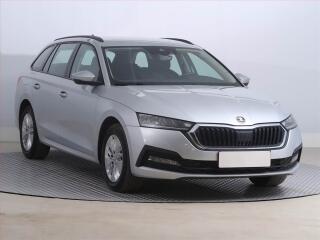 �koda Octavia Ambition 2.0 TDI, �R,1.maj