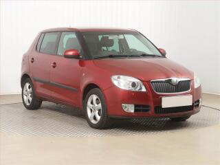 �koda Fabia 1.2 12V, po STK, udr�ovan�