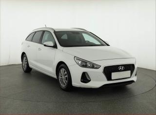 Hyundai i30 Comfort 1.6 CRDi, Automat
