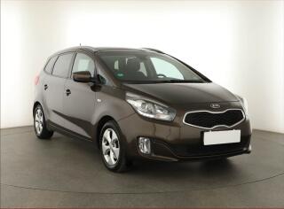Kia Carens 1.7 CRDi, 7�m�st, Serv.kniha