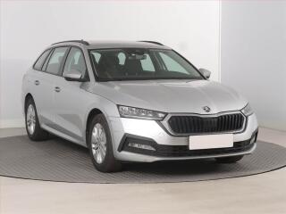 �koda Octavia Ambition 2.0 TDI, �R,1.maj