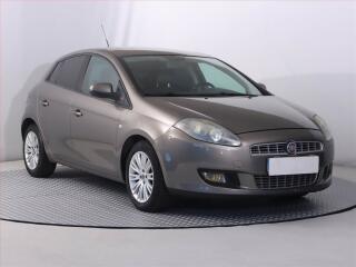 Fiat Bravo 1.4 T-Jet, pln� poj�zdn�