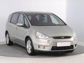 Ford S-MAX 2.0 TDCi, po STK, Ta�n�