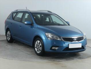 Kia Ceed 1.4 CVVT, �R,1.maj