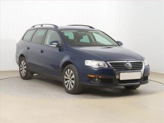 Volkswagen Passat 1.6 FSI, po STK, jezd� v�born�