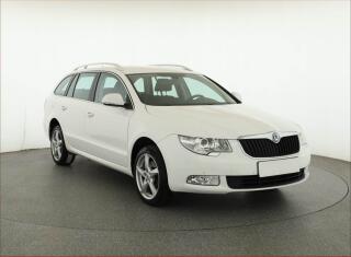 �koda Superb Ambition 1.4 TSI, Xenony