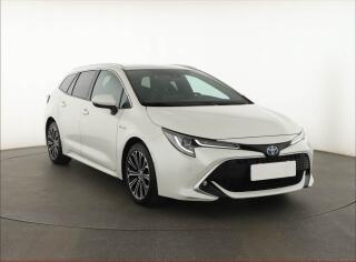 Toyota Corolla 1.8 Hybrid, Automat, �R,1.maj