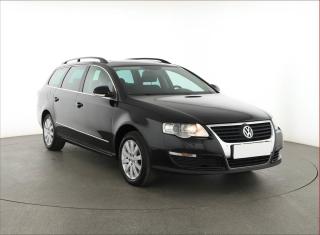 Volkswagen Passat Comfortline 1.8 TSI, nov STK