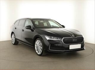 �koda Superb 2.0 TDI, L&K, HUD, 360�