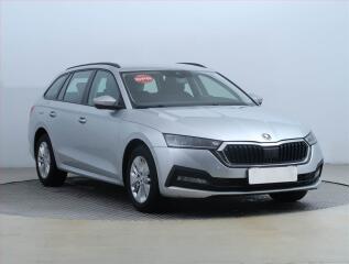 �koda Octavia Ambition 2.0 TDI, �R,1.maj