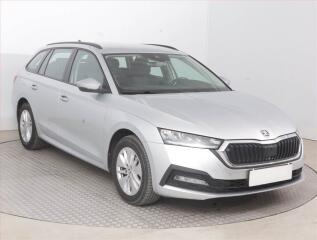 �koda Octavia Ambition 2.0 TDI, �R,1.maj