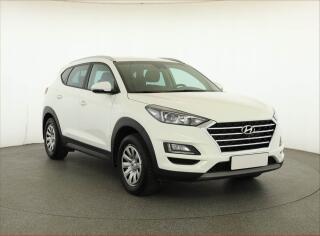 Hyundai Tucson Trikolor 1.6 CRDi, �R,1.maj
