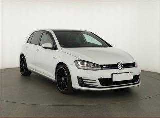 Volkswagen Golf 2.0 TDI GTD, Bi-Xenony