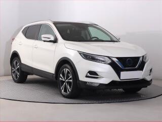 Nissan Qashqai Tekna 1.2 DIG-T, Serv.kniha