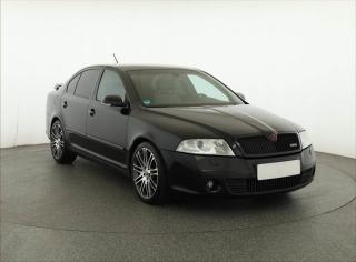 koda Octavia RS 2.0 TFSI, Serv.kniha