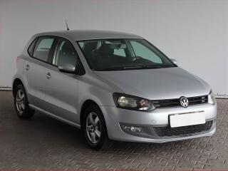 Volkswagen Passat Trendline 1.6 TDI, nov� STK