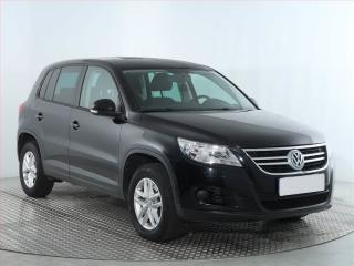 Volkswagen Tiguan 2.0 TSI, 4X4, Serv.kniha