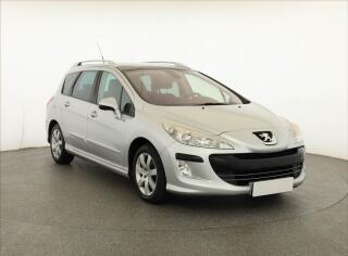 Peugeot 308 1.6 VTi, po STK, jezd� v�born�