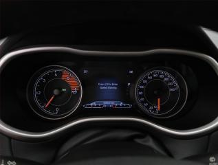 Jeep Cherokee (2017) 2.2 MultiJet, digi klima - náhled 11