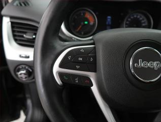 Jeep Cherokee (2017) 2.2 MultiJet, digi klima - náhled 20