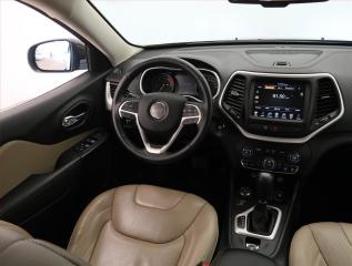 Jeep Cherokee (2017) 2.2 MultiJet, digi klima - náhled 7