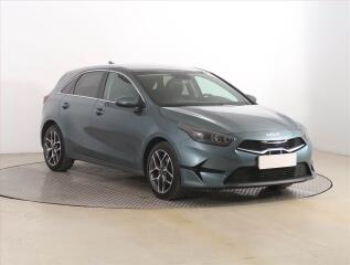 Kia Ceed Gold 1.5 T-GDI, Serv.kniha