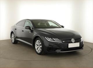 Volkswagen Arteon R-line 2.0 TSI, R-LINE