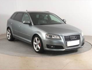 Audi A3 S-Line 2.0 TDI, Serv.kniha