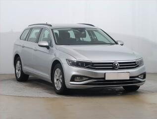 Volkswagen Passat Comfortline 2.0 TDI, Navi