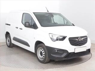 Opel Combo 1.5 CDTI, 3M�sta, �R, 1Maj