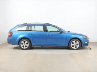 Škoda Octavia (2020) 1.6 TDI, Serv.kniha, Tempomat - náhled 6