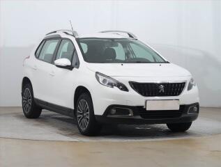 Peugeot 2008 1.2 PureTech, Automat
