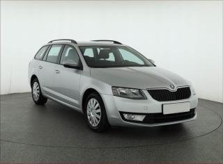 koda Octavia 1.6 TDI, Serv.kniha, Tempomat