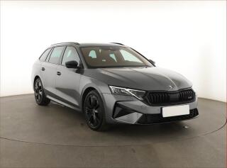 �koda Octavia RS 2.0 TSI, RS, Navigace
