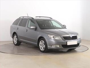 �koda Octavia 1.6 TDI, Serv.kniha, Navi