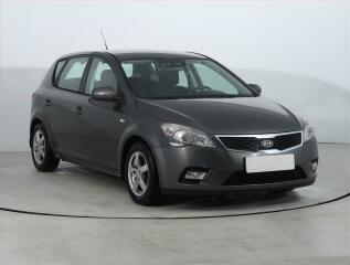 Kia Ceed 1.4 CVVT, �R,1.maj, Serv.kniha