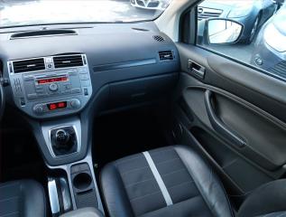 Ford Kuga (2008) Titanium 2.0 TDCi, 4X4 - náhled 8