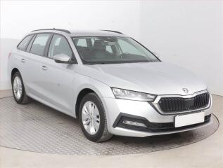 �koda Octavia Ambition 2.0 TDI, �R,1.maj