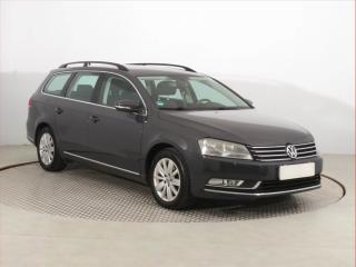 Volkswagen Passat 2.0 TDI, Serv.kniha, Tempomat
