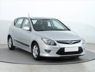 Hyundai i30 1.4 CVVT, Serv.kniha, Tempomat