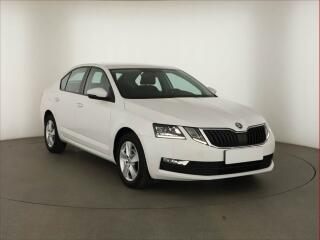 �koda Octavia Ambition 1.6 TDI, �R,1.maj