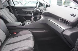 Peugeot 5008 (2018) PureTech 130, Kůže, Navi - náhled 9