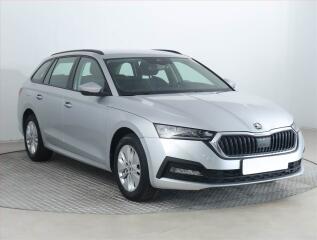 �koda Octavia Ambition 2.0 TDI, �R,1.maj
