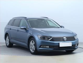 Volkswagen Passat Highline 1.6 TDI, Navi