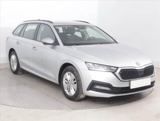 �koda Octavia Ambition 2.0 TDI, �R,1.maj