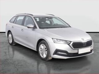 �koda Octavia Ambition 2.0 TDI, �R,1.maj