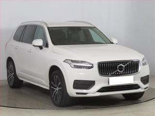 Volvo XC90 B5 AWD
